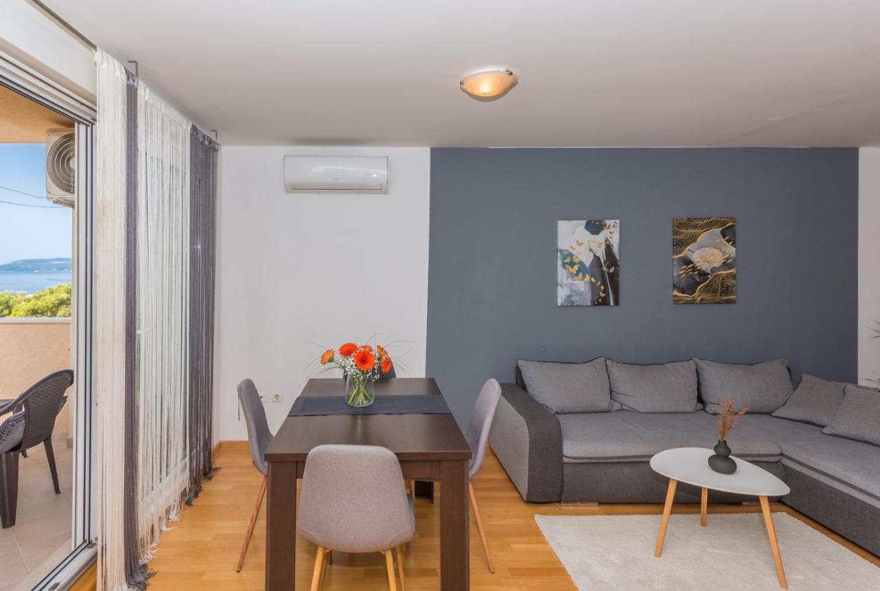 Apartment Sea View In Makarska, Free Parking المظهر الخارجي الصورة
